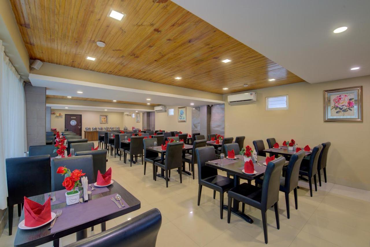 Central Courtyard Boutique Hotel Siliguri Ngoại thất bức ảnh