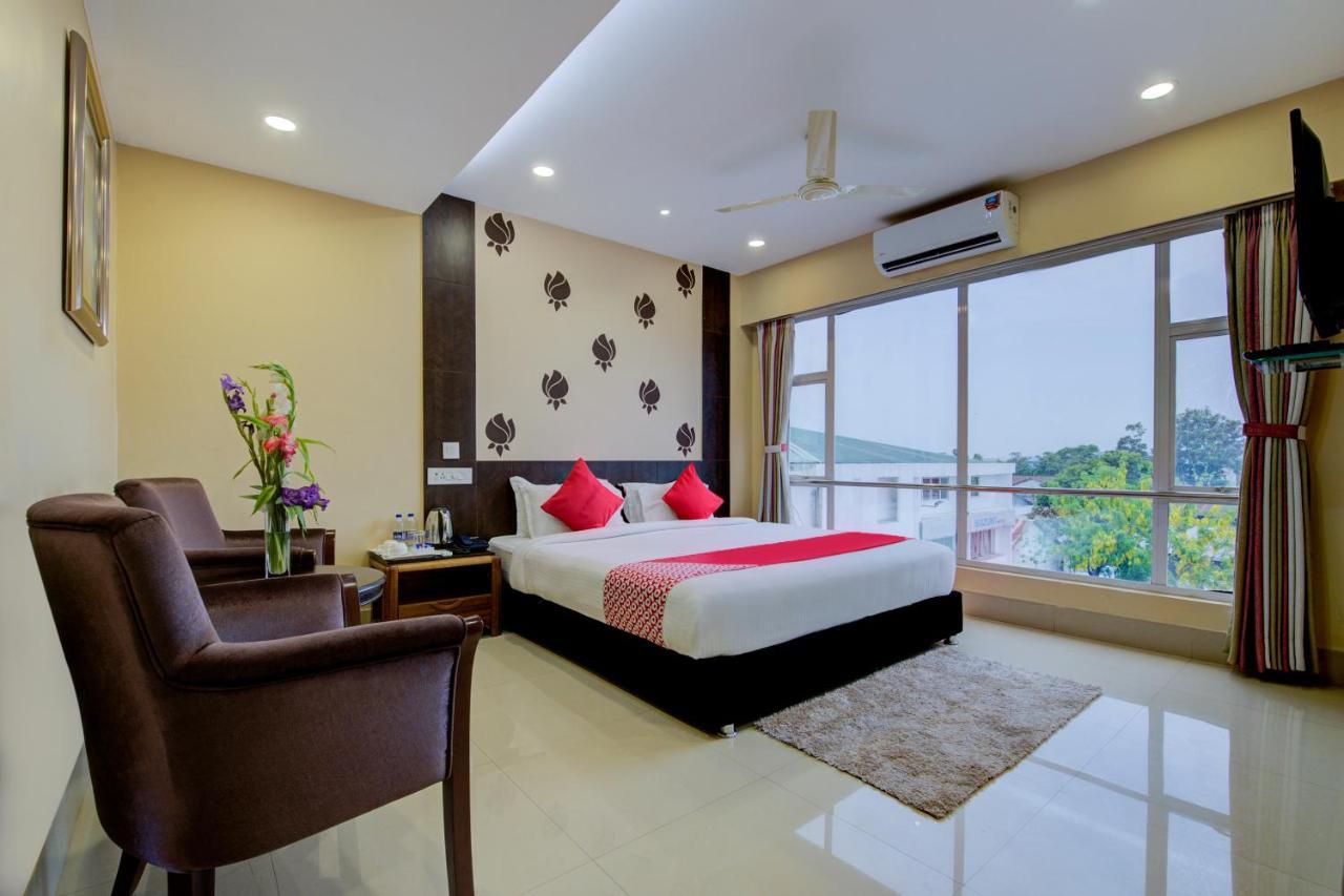 Central Courtyard Boutique Hotel Siliguri Ngoại thất bức ảnh